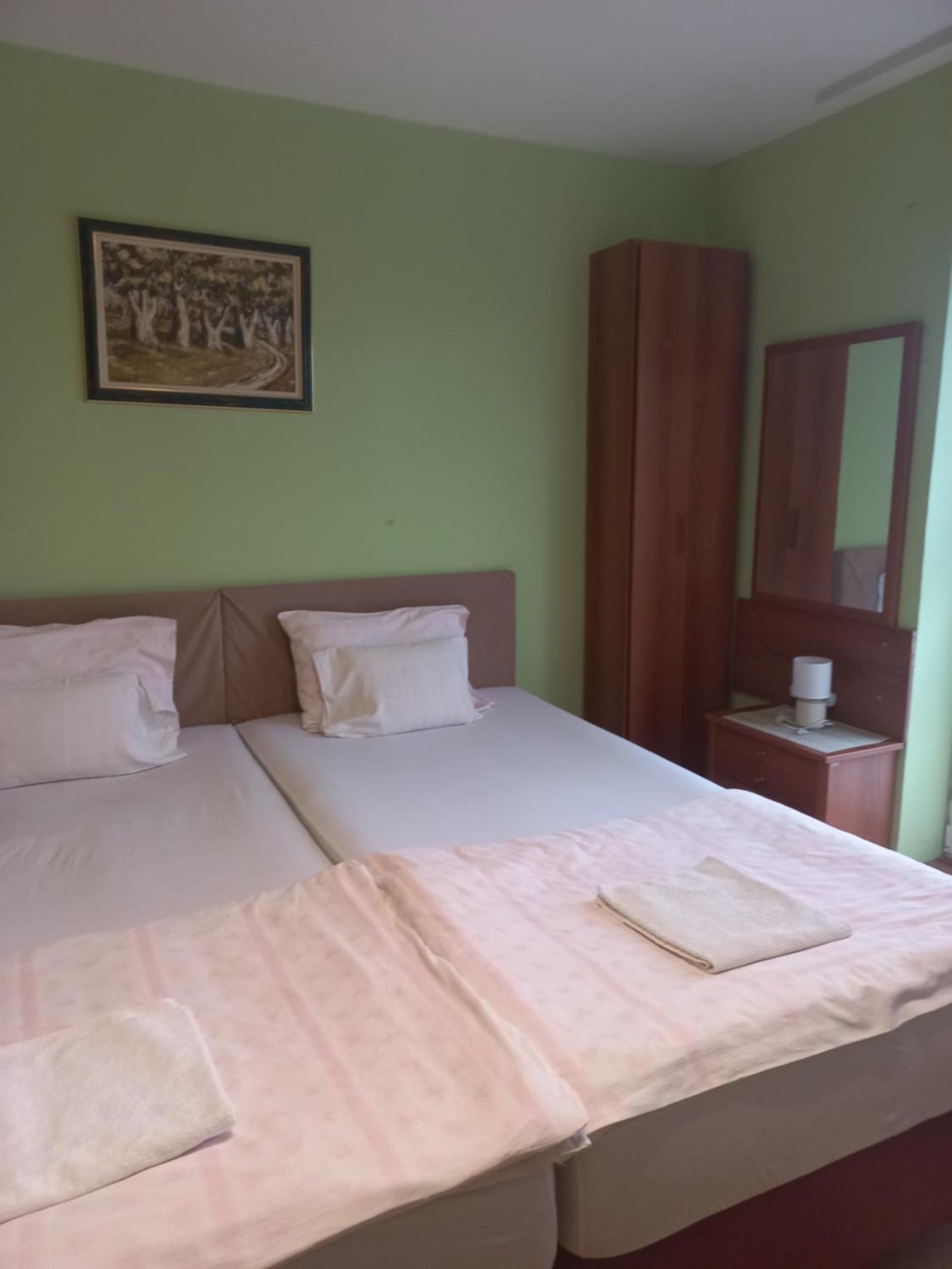 Hostel Bata Kanjiža 외부 사진